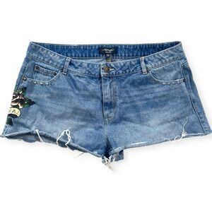Ed Hardy Women's Plus Size Shorts Size 32 Blue Denim Sublimated Logo Low Rise